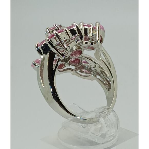 Vintage Ring Size 6.75 Silver Tone White Gold GP Purple Sim Diamond CZ Cocktail - Picture 9 of 10